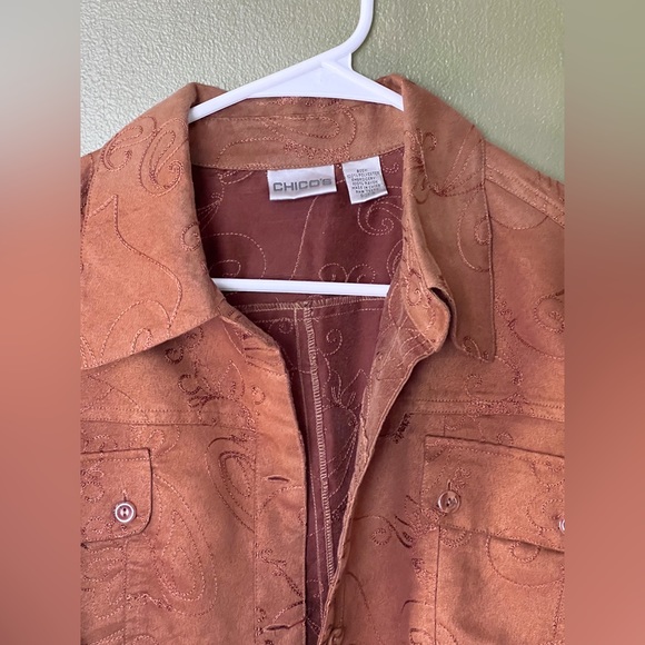 Vintage Boho Western Paisley Embroidered Faux Suede Button Up - Picture 3 of 5